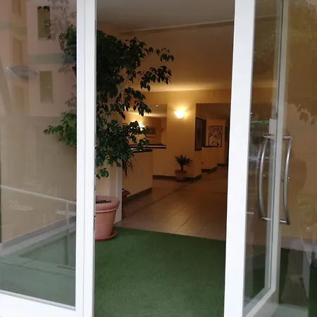 Petit Avec Classe 公寓