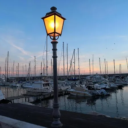 Petit Avec Classe Appartamento