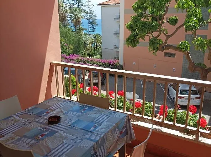 Petit Avec Classe Apartmán Sanremo